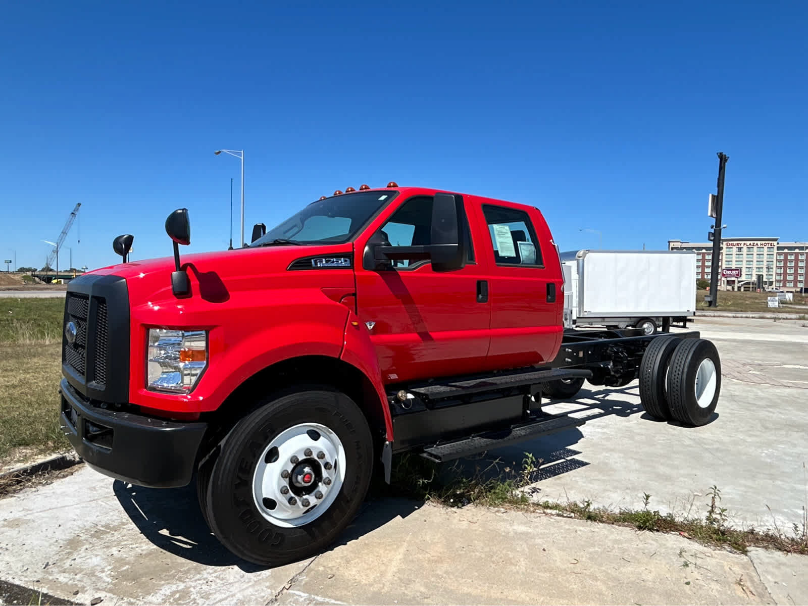 Used 2026 Ford F750 2WD Crew Cab Super Duty image 1