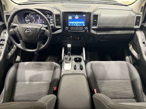 Used 2023 Nissan Frontier SV AWD/4WD image 18