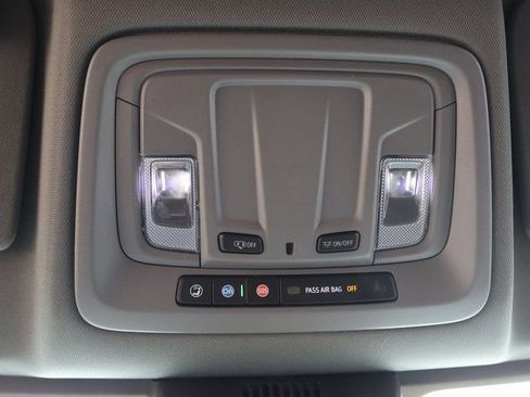 Certified 2024 Chevrolet Silverado 1500 RST AWD/4WD image 38