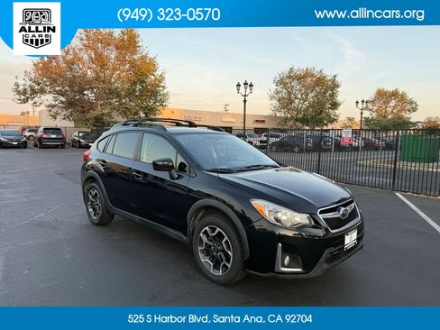 Used 2017 Subaru Crosstrek 2.0i Premium w/ Popular Package #2 AWD/4WD image 3
