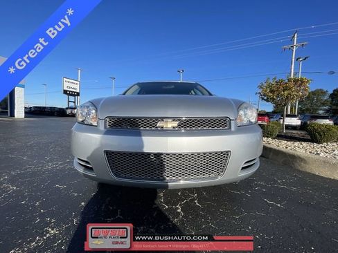 Used 2015 Chevrolet Impala LT w/ LT Sunroof Package image 28
