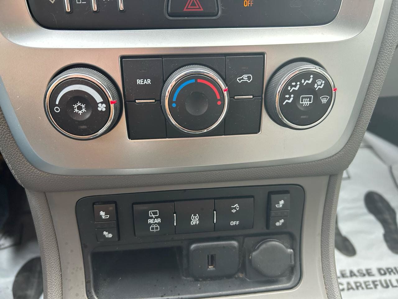 Used 2015 GMC Acadia SLE FWD image 25