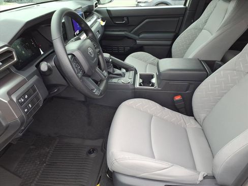 New 2026 Toyota Tacoma SR5 image 3