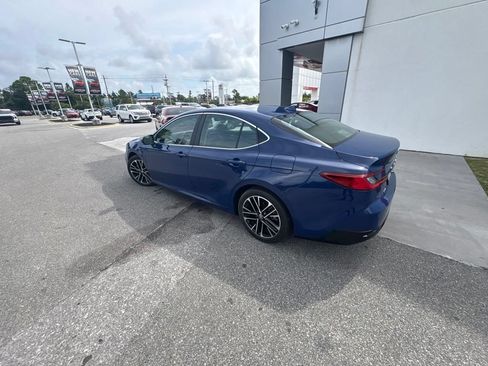 Used 2025 Toyota Camry XLE FWD image 24