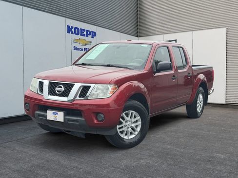 Used 2018 Nissan Frontier SV RWD image 1