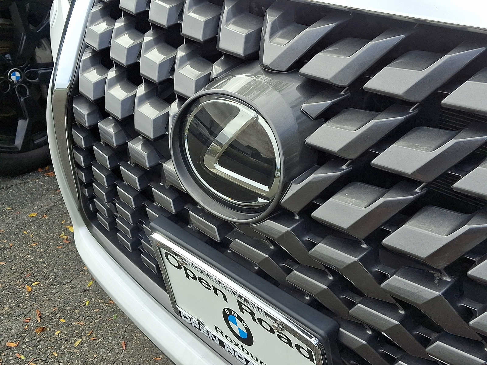 Used 2020 Lexus GX 460 Premium w/ Premium Package AWD/4WD image 4