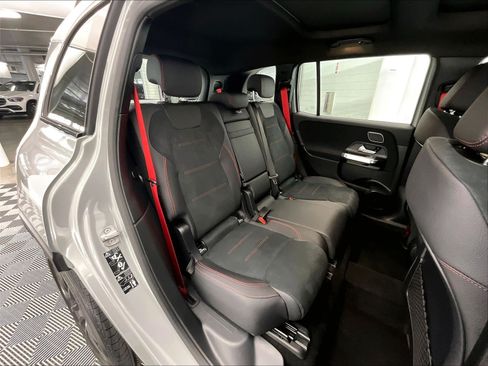 Used 2026 Mercedes-Benz GLB 35 AMG 4MATIC image 17