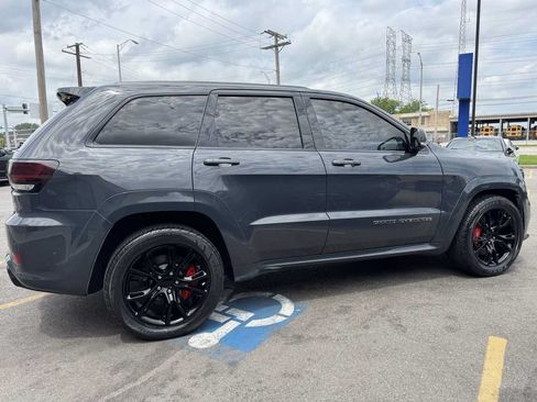 Used 2017 Jeep Grand Cherokee SRT AWD/4WD image 4