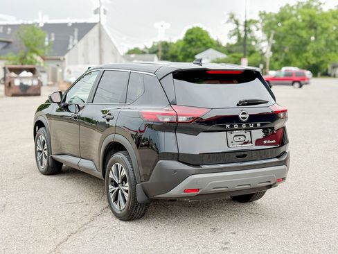 Used 2023 Nissan Rogue SV AWD/4WD image 11
