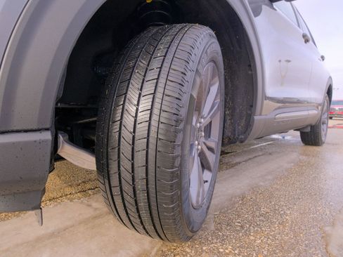 New 2026 Ford Explorer Active w/ Active Comfort Package image 44