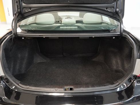 Used 2013 Toyota Corolla LE image 10