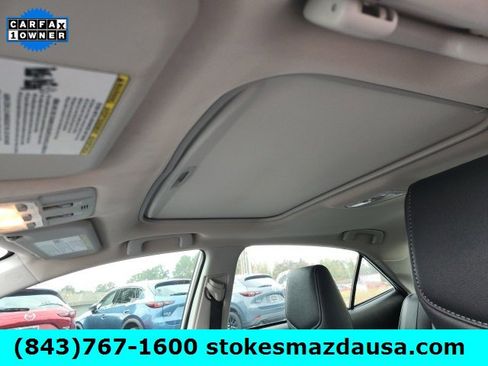 Used 2016 Toyota Corolla S image 17