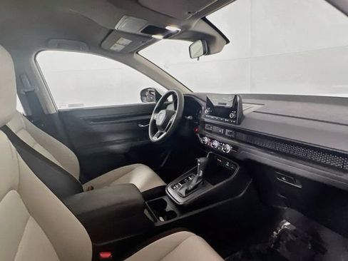 Used 2024 Honda CR-V LX image 10