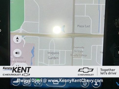 Used 2023 Subaru Outback Premium image 2