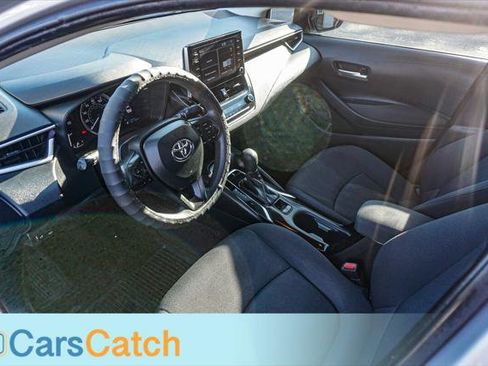 Used 2020 Toyota Corolla LE image 16