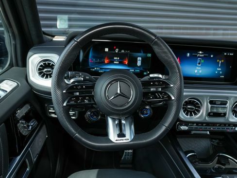 Used 2026 Mercedes-Benz G 63 AMG 4MATIC image 30