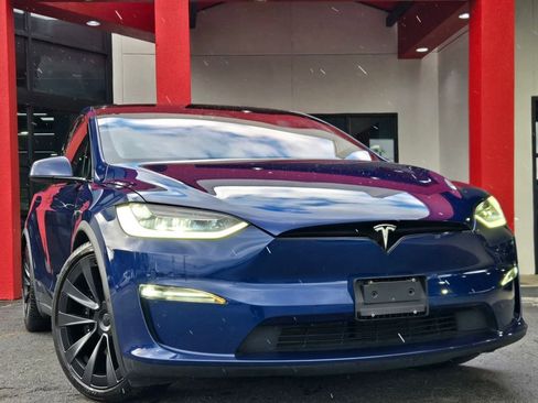 Used 2023 Tesla Model X AWD/4WD image 11