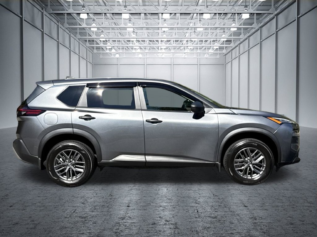 Used 2023 Nissan Rogue S FWD image 8