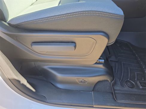 Used 2019 RAM 1500 Big Horn image 36