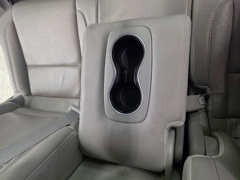 Used 2016 Acura MDX SH-AWD image 39