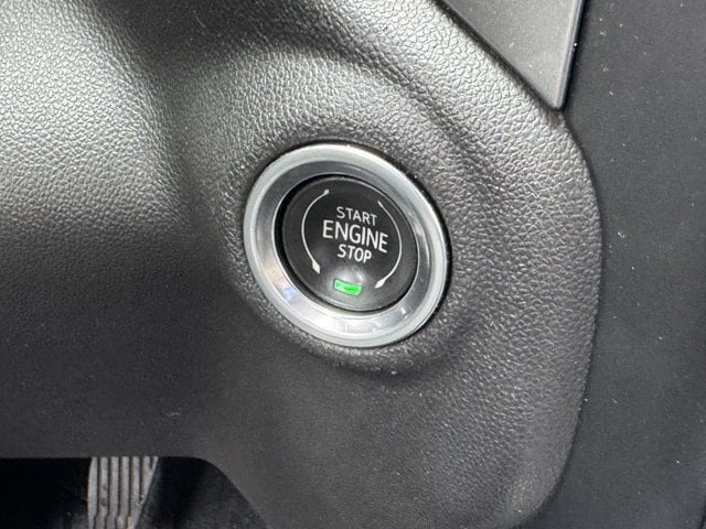 Used 2020 Chevrolet Silverado 1500 RST AWD/4WD image 20