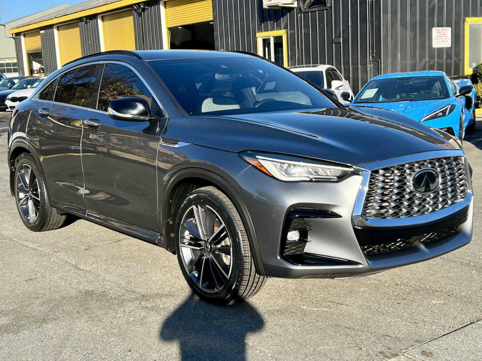 Used 2023 INFINITI QX55 Luxe w/ Cargo Package AWD/4WD image 4