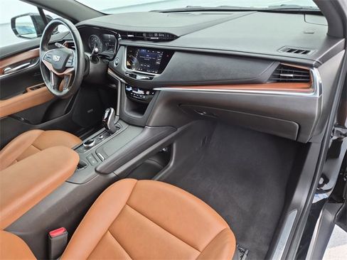 Used 2022 Cadillac XT5 Premium Luxury w/ Technology Package image 20
