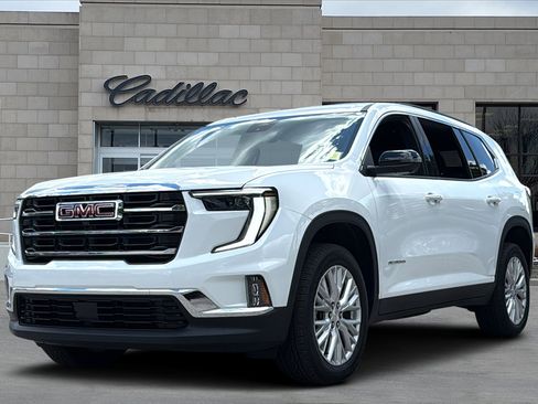 Used 2026 GMC Acadia Elevation w/ Elevation Premium Package FWD image 5