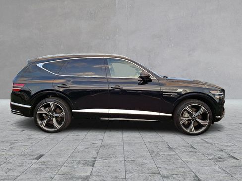 Certified 2025 Genesis GV80 3.5T Prestige AWD/4WD image 7