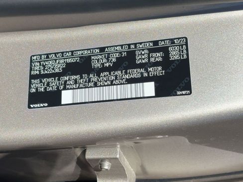 Certified 2024 Volvo XC90 B6 Ultimate w/ Protection Package Premier image 19