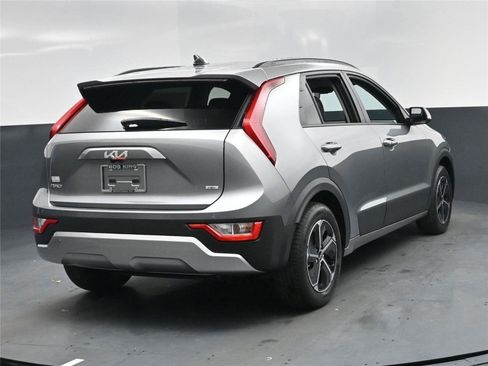 New 2026 Kia Niro EX image 19