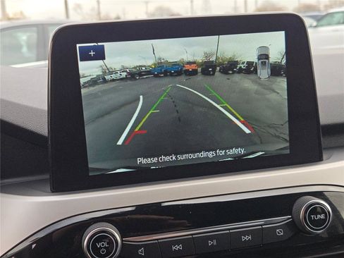 Used 2022 Ford Escape SEL image 30