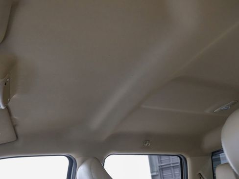 Used 2017 Ford F250 Lariat w/ Chrome Package image 30