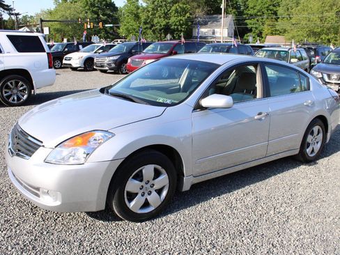 Used 2008 Nissan Altima 2.5 S FWD image 2
