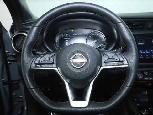 Certified 2023 Nissan Kicks SR w/ SR Premium Package image 23
