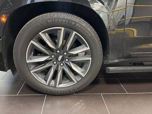 Used 2022 Cadillac Escalade Sport Platinum image 16