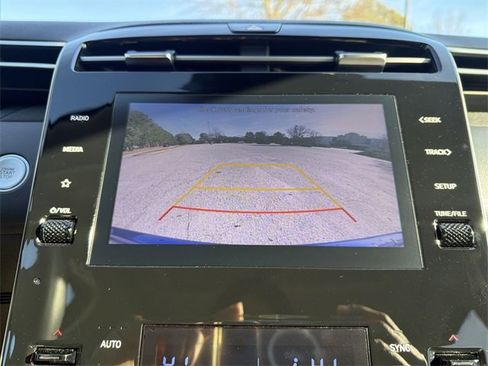 Used 2023 Hyundai Tucson SEL w/ Convenience Package image 17