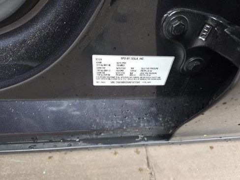 Used 2024 Tesla Model Y Long Range image 13