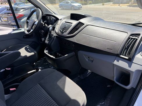 Used 2018 Ford Transit 350 XLT RWD image 14