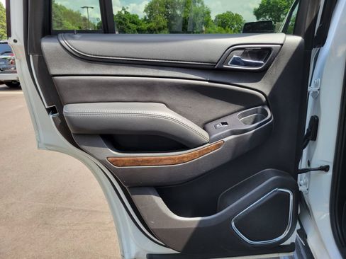 Used 2019 Chevrolet Tahoe LS RWD image 24