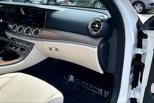 Certified 2023 Mercedes-Benz E 350 4MATIC Sedan image 15