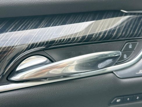 Certified 2024 Cadillac XT6 Premium Luxury image 19