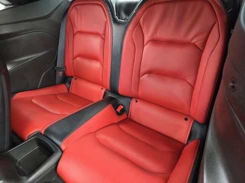 Used 2020 Chevrolet Camaro LT RWD image 13