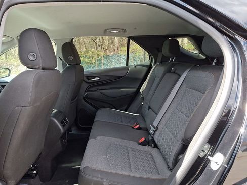 Used 2023 Chevrolet Equinox LT AWD/4WD image 16