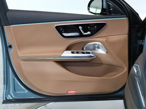 Certified 2024 Mercedes-Benz E 350 4MATIC Sedan w/ Airmatic Package image 17