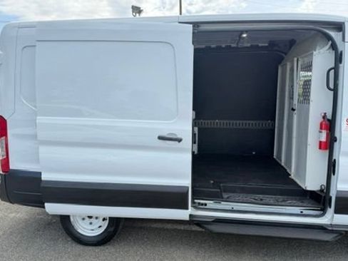 Used 2018 Ford Transit 150 148 Medium Roof RWD image 15