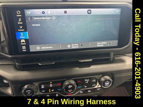 Used 2024 Jeep Wrangler Unlimited Rubicon w/ Safety Group image 18