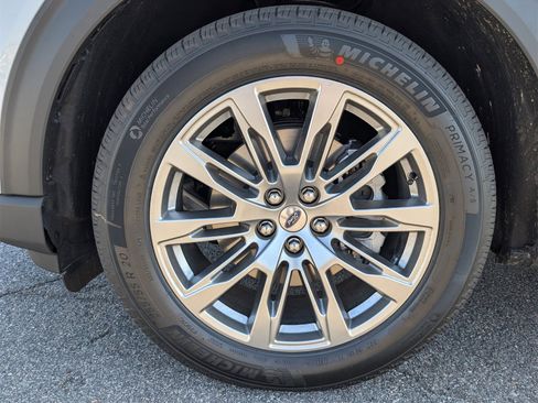 New 2026 Ford Explorer Platinum image 13