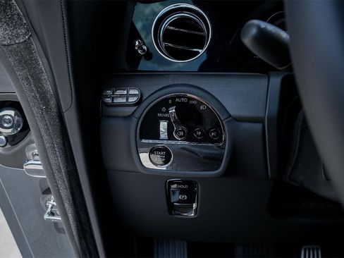 Certified 2025 Rolls-Royce Spectre w/ Spectre Launch Package image 30