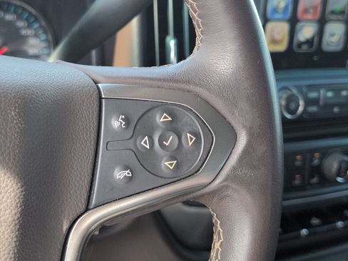 Used 2018 Chevrolet Silverado 1500 LT w/ All Star Edition image 23